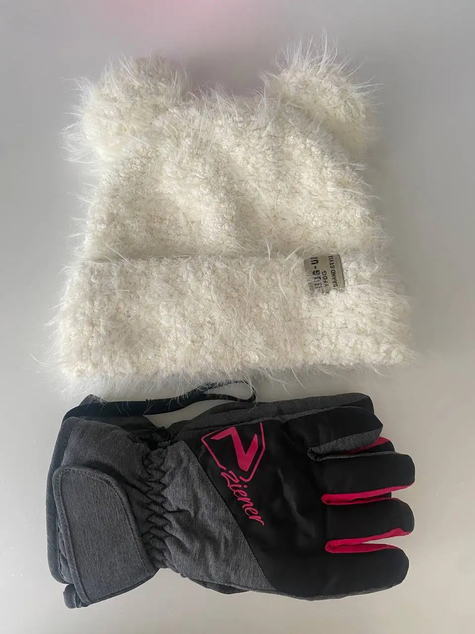 Детская одежда: шапка и перчатки - Одежда (Товары для детей) в Некрасовка