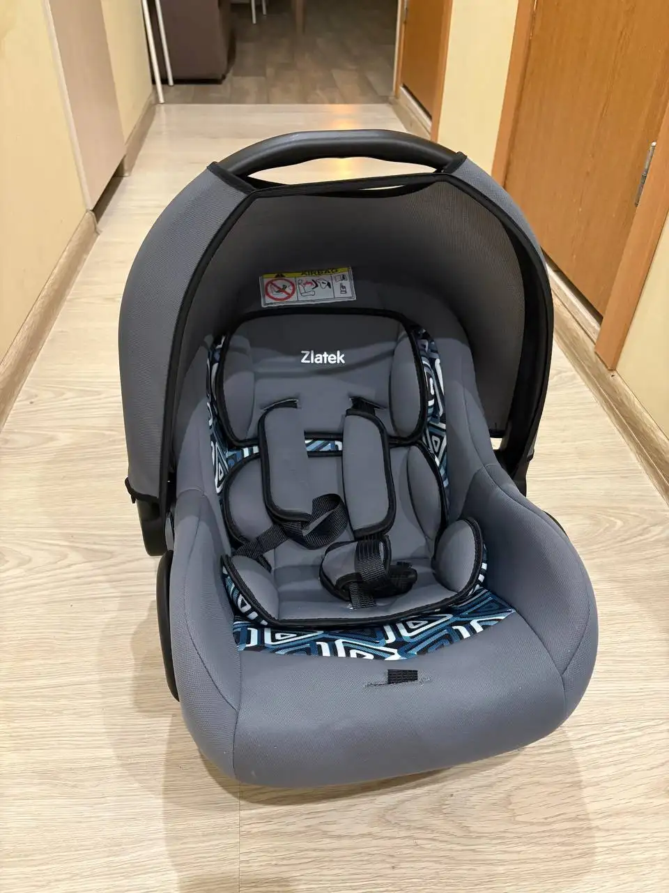 Б/у Автолюлька Zlatek Colibri lux для новорожденных 0-13 кг - Автокресла (Товары для детей) в Люберцы