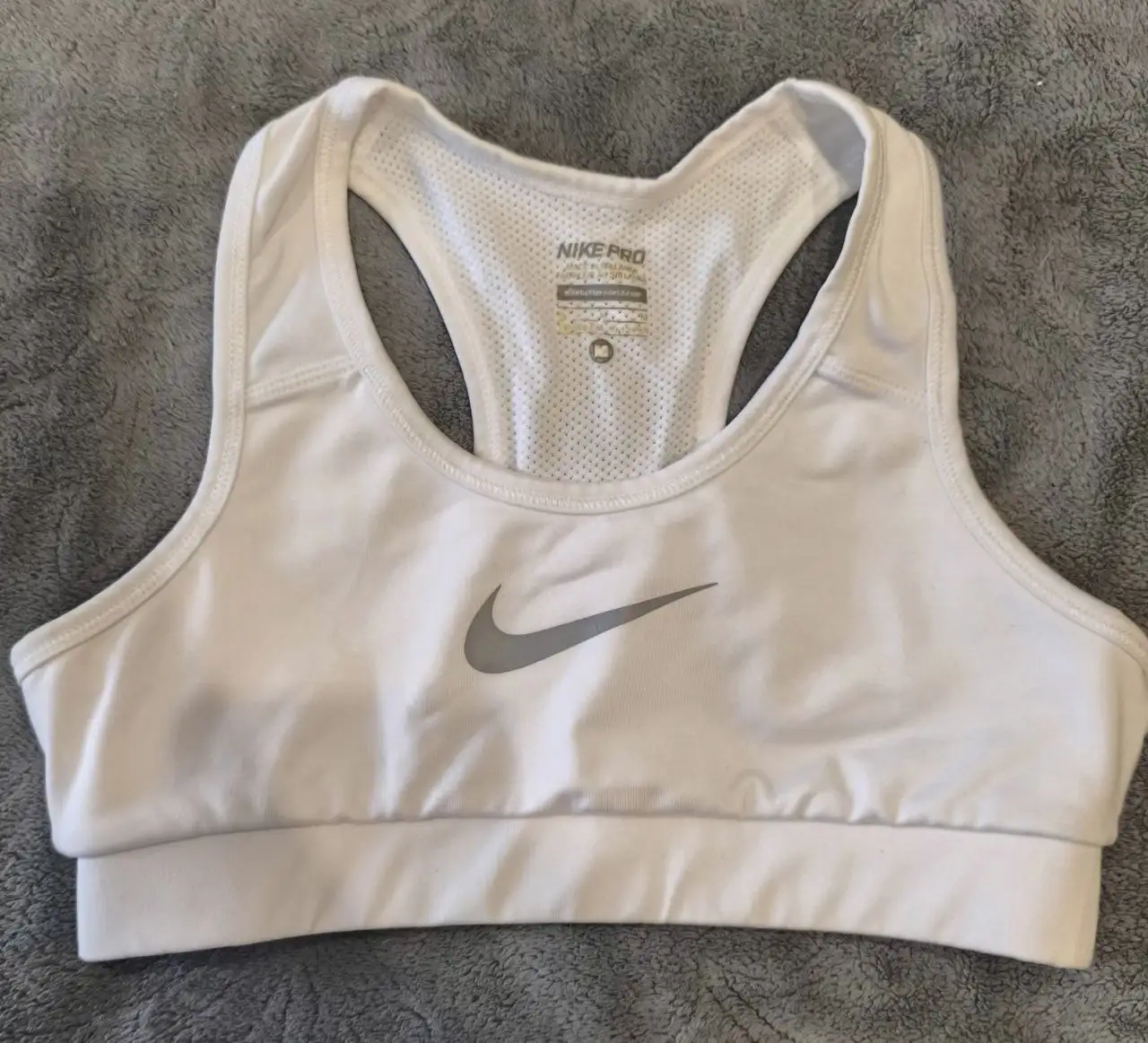 Спортивный топ Nike Pro для девочки - Детская одежда (Одежда) в Некрасовка