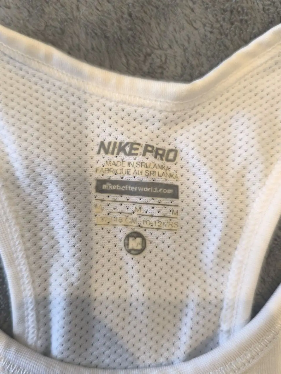 Спортивный топ Nike Pro для девочки - Детская одежда (Одежда) в Некрасовка
