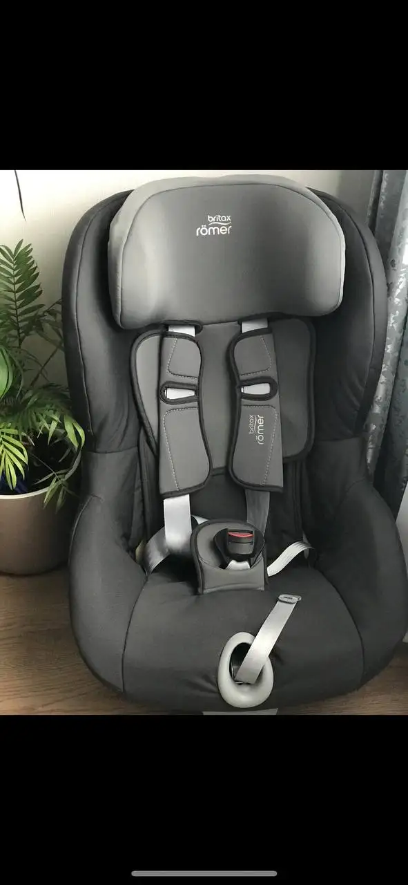 Автокресло для детей от 8 месяцев до 4 лет - Автокресла (Товары для детей) в Люберцы