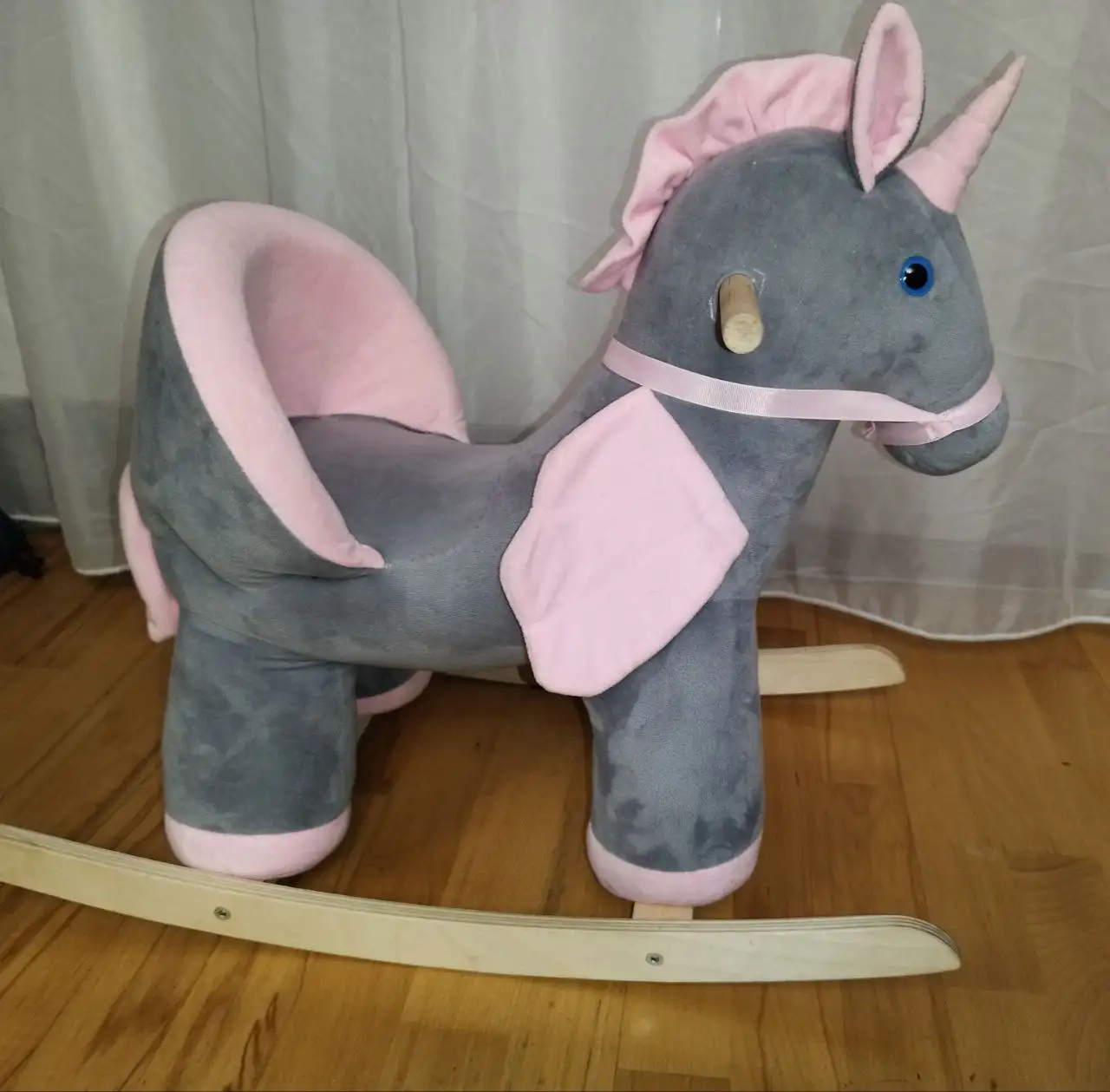 Качалка Единорог в отличном состоянии со спинкой - Качалки (Товары для детей) в Некрасовка