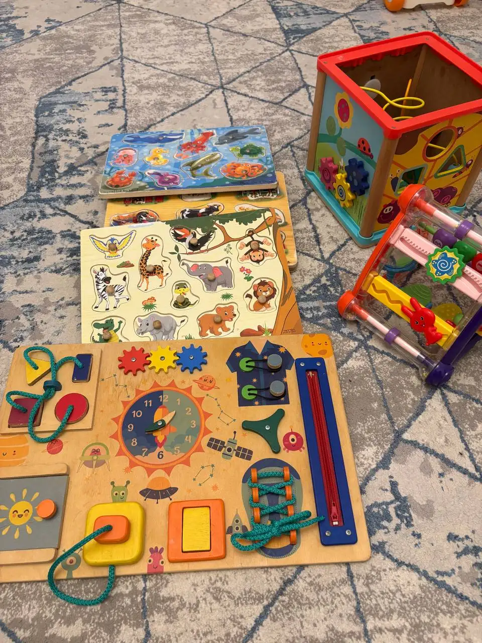 Детские товары на барахолке в Некрасовке - Товары для детей в Некрасовка