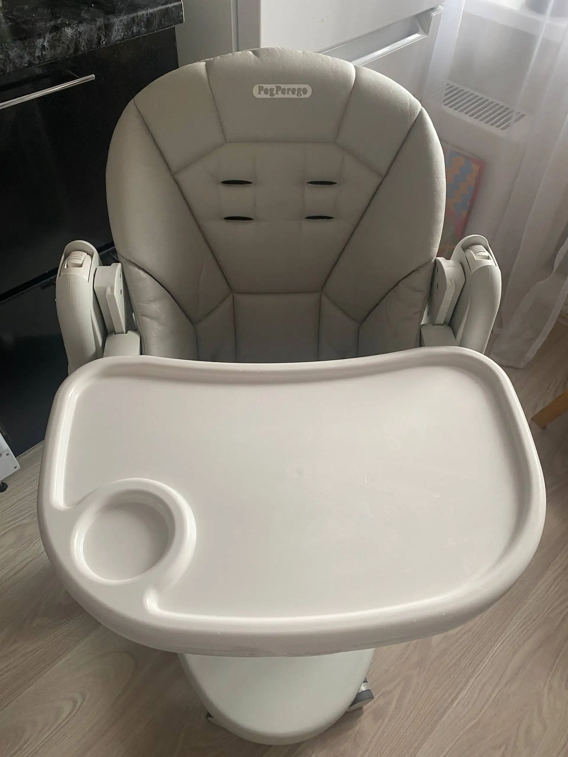 Детский стульчик для кормления Peg Perego Tatamia Follow Me Latte 3 в 1 - Детская мебель (Товары для детей) в Люберцы