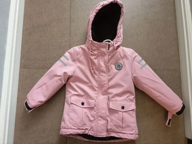 Демисезонная куртка для девочки размер 104 - Сумки и аксессуары в Люберцы