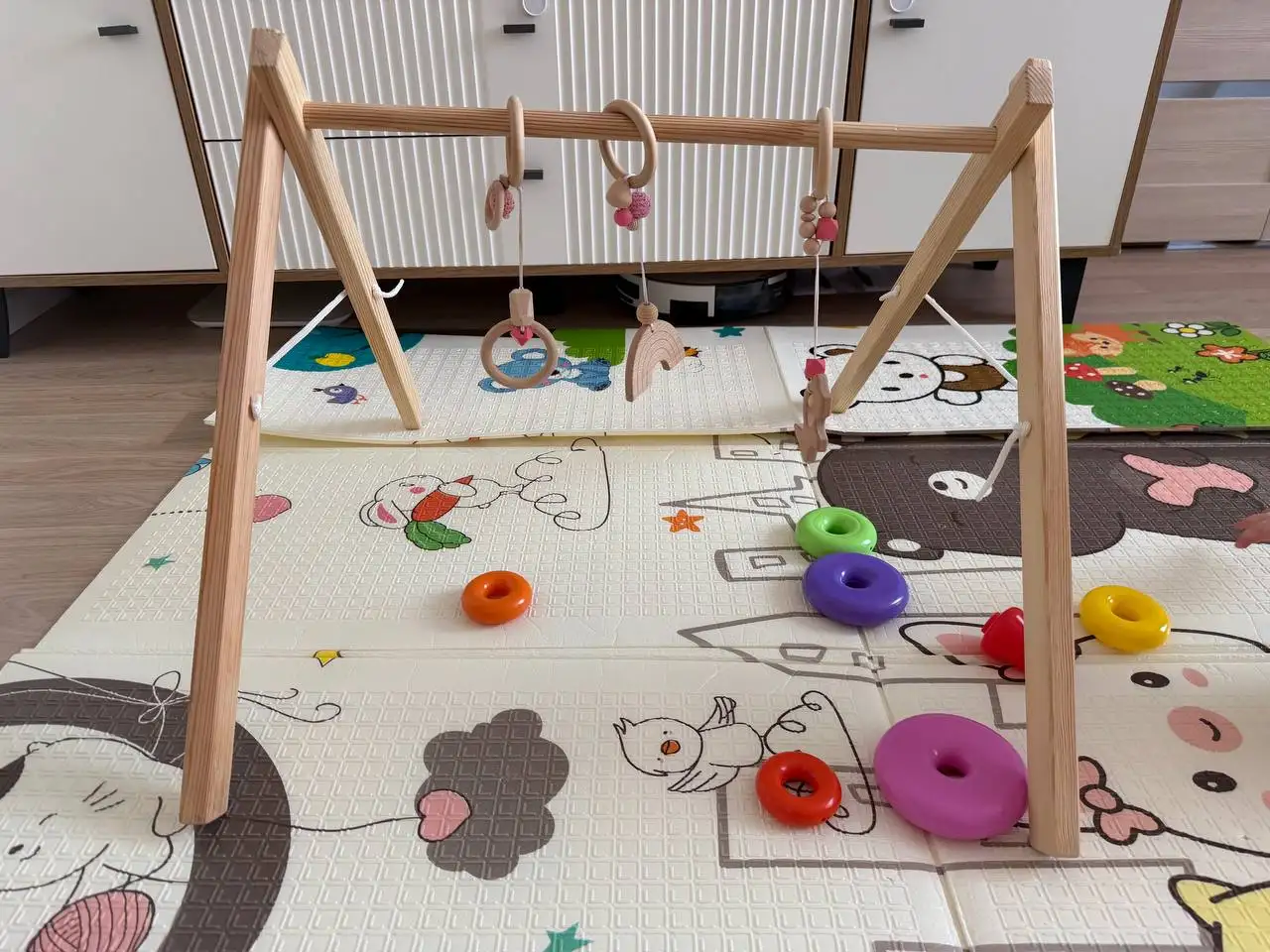 Стойка с игрушками - Игрушки (Товары для детей) в Некрасовка