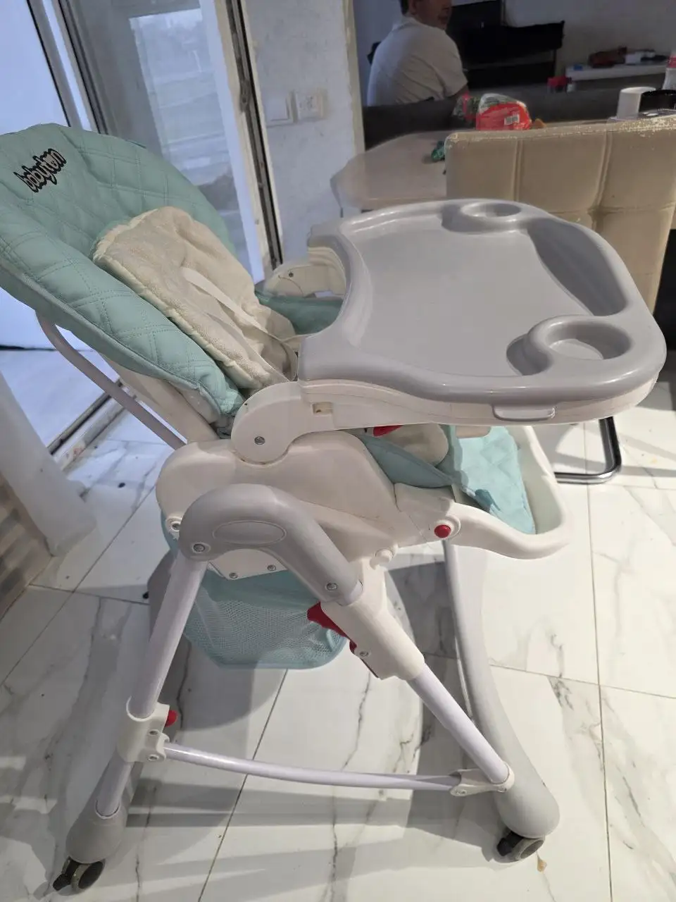 Стул для кормления в отличном состоянии - Детская мебель (Товары для детей) в Люберцы