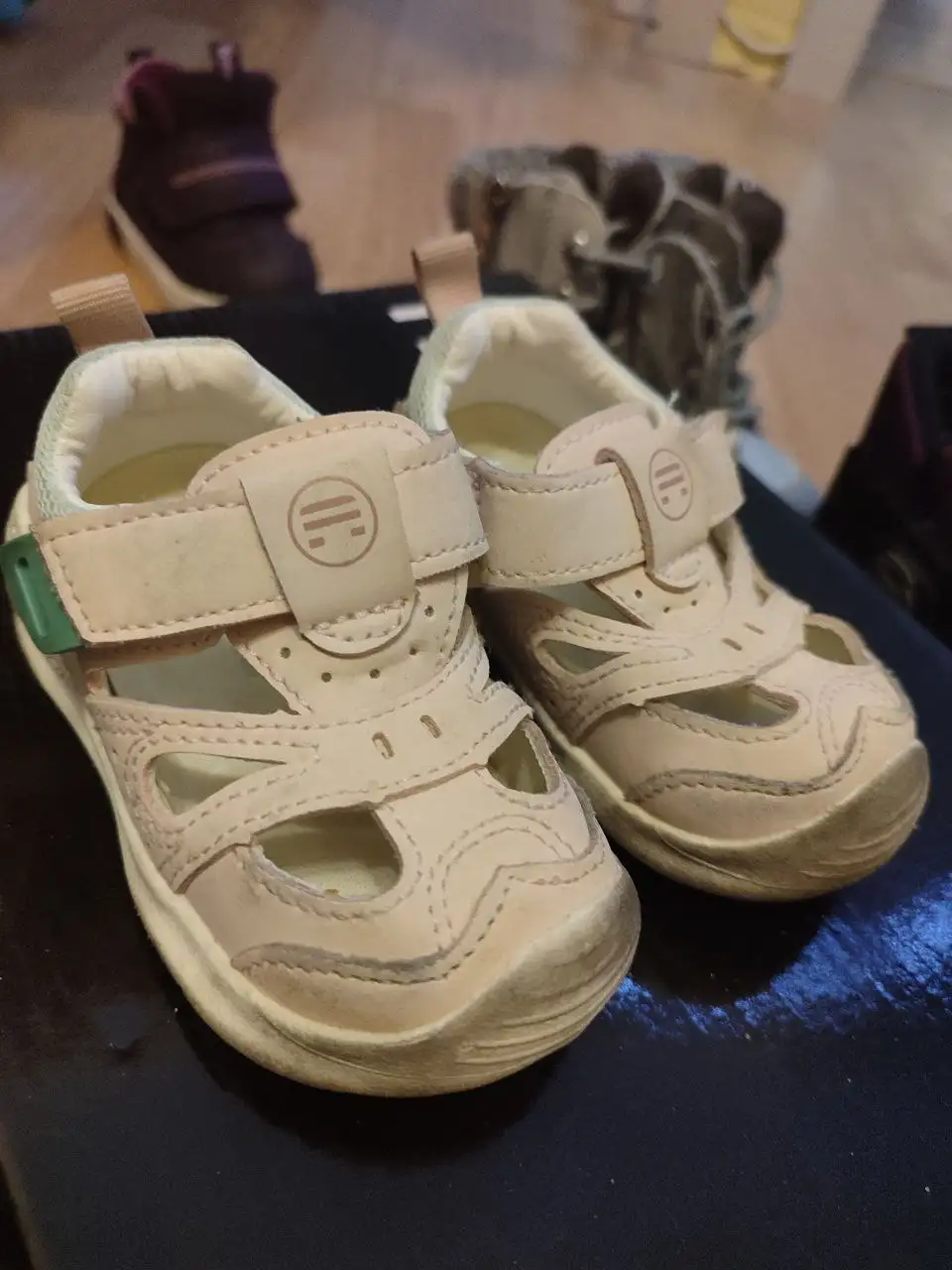 Детская одежда и игрушки в Некрасовке - Одежда и игрушки (Товары для детей) в Некрасовка