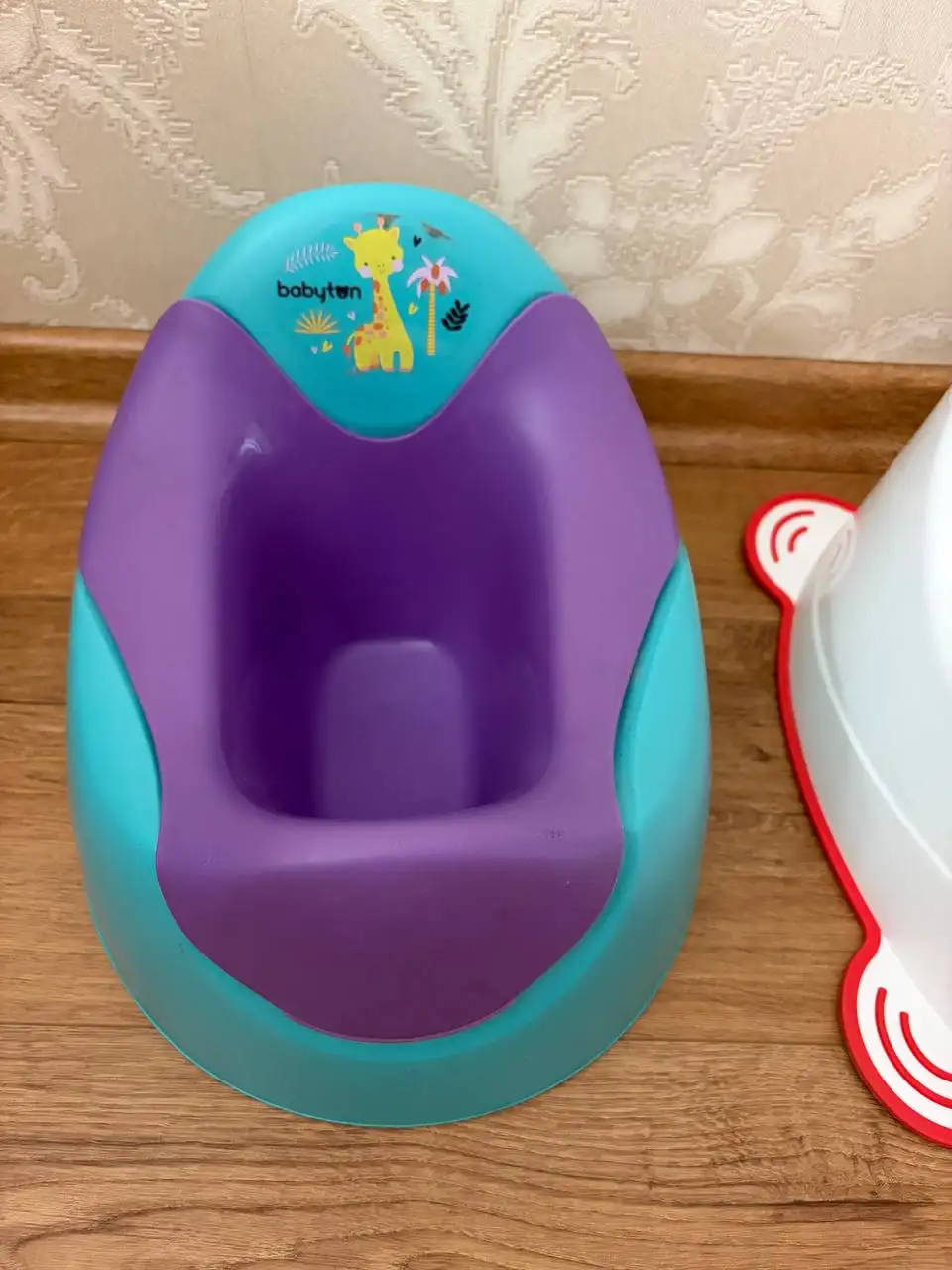 Продажа белого горшка за шоколадку Аленка - Посуда (Барахолка) в Люберцы