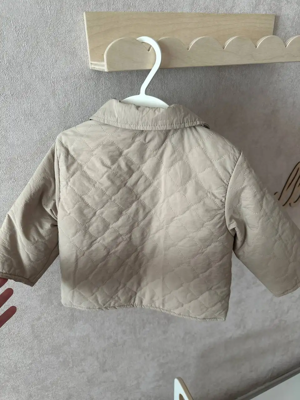 Стильная ветровка Синсей бежевого цвета для детей - Детская одежда (Одежда) в Люберцы