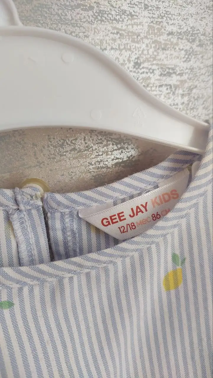 Платье на девочку 80-86 размер - Детская (Одежда) в Люберцы