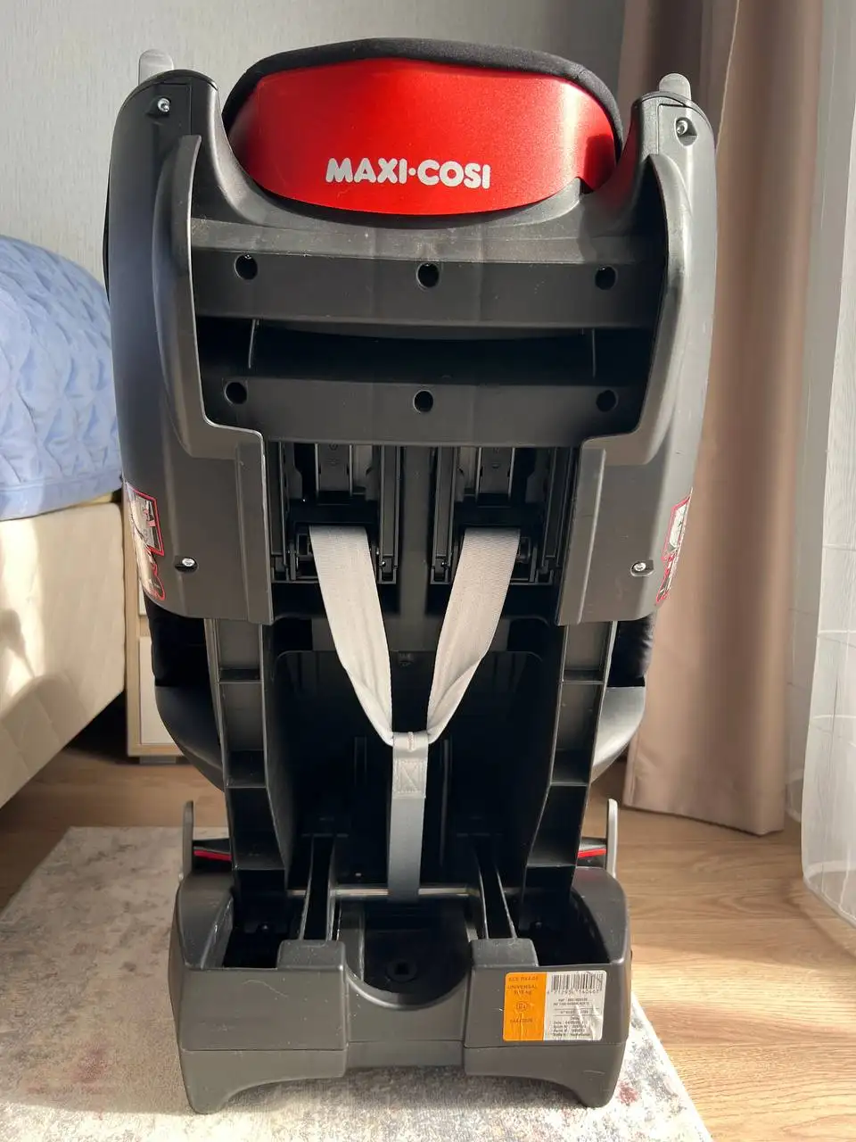 Автокресло Maxi cosi tobi 9-18 кг в отличном состоянии - Автокресла (Товары для детей) в Люберцы