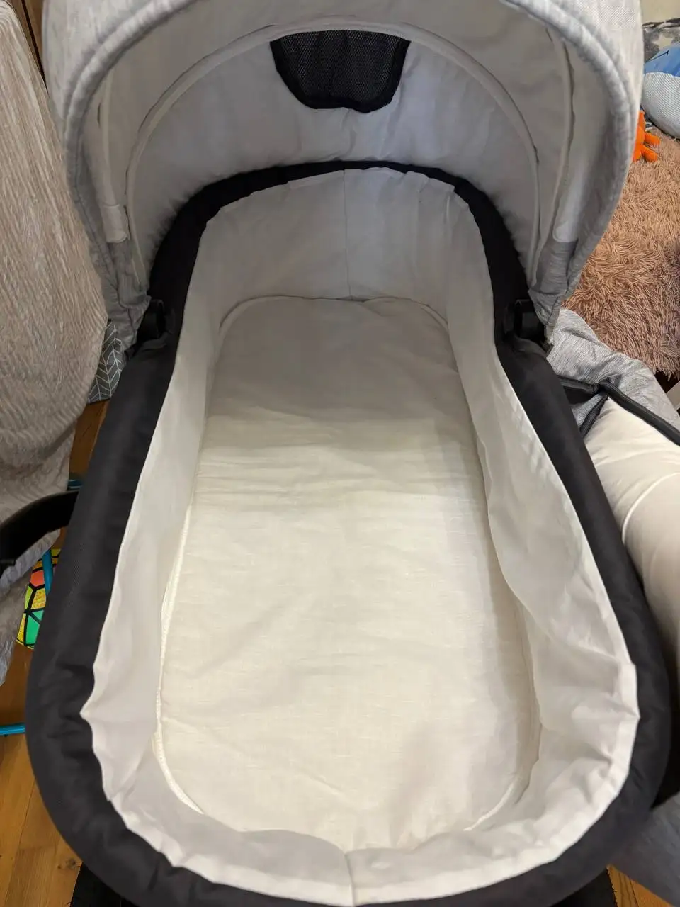 Коляска 2 в 1 Smile Line Serenade 20, Se 21 - Коляски (Товары для детей) в Люберцы