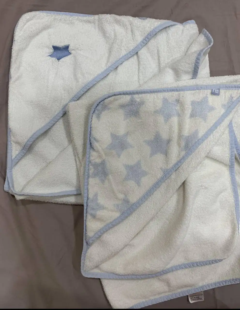 Детское полотенце-уголок Mothercare 75x75 - Гигиена и уход (Товары для детей) в Люберцы