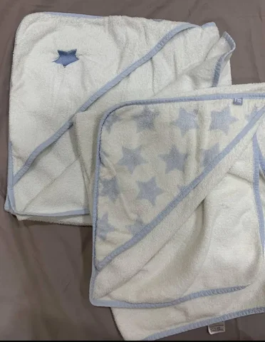 Детское полотенце-уголок Mothercare 75x75 - Гигиена и уход в Люберцы