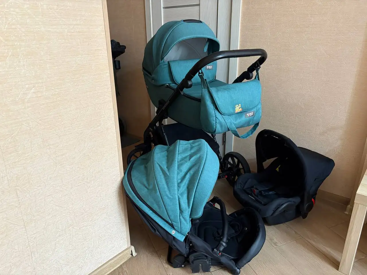 Продается коляска Riko Montana 3в1 - Коляски (Товары для детей) в Некрасовка