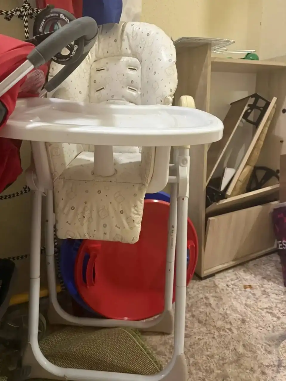 Стульчик для кормления в хорошем состоянии - Товары для детей в Люберцы