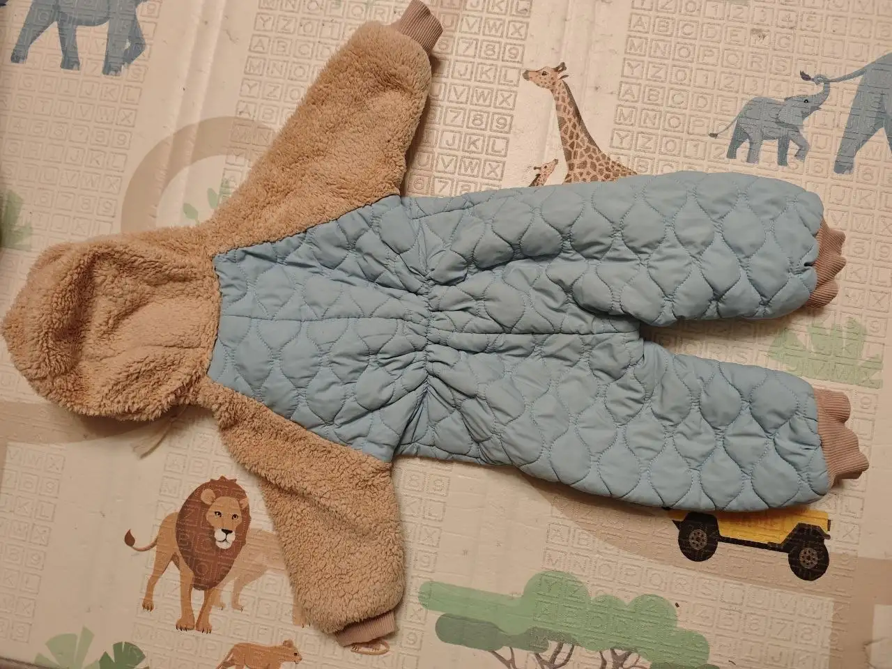 Детский комбинезон и куртка Kiabi - Детская одежда (Барахолка) в Некрасовка