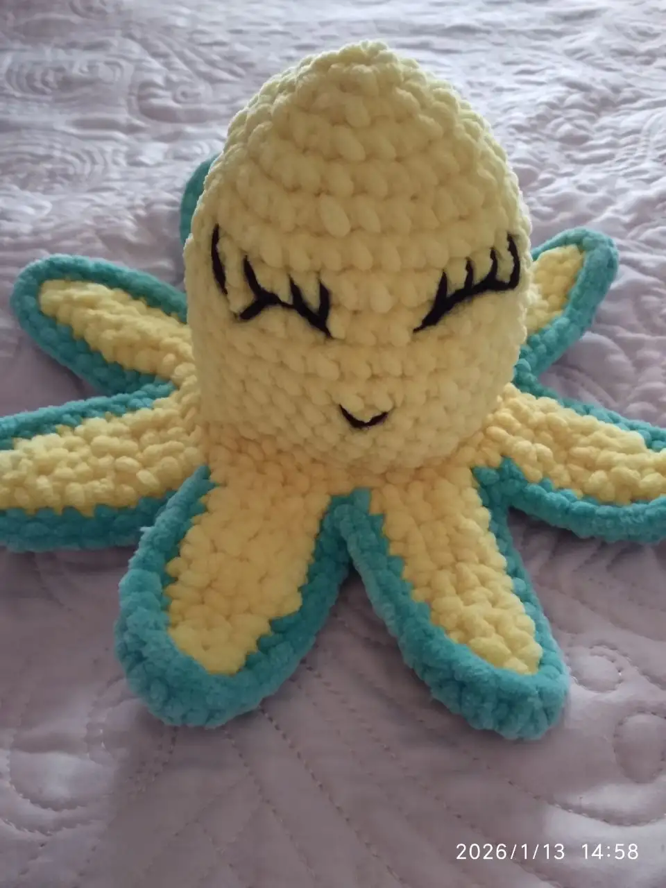 Осьминожки перевёртыши из велюровой пряжи - Рукоделие (Хобби и отдых) в Люберцы