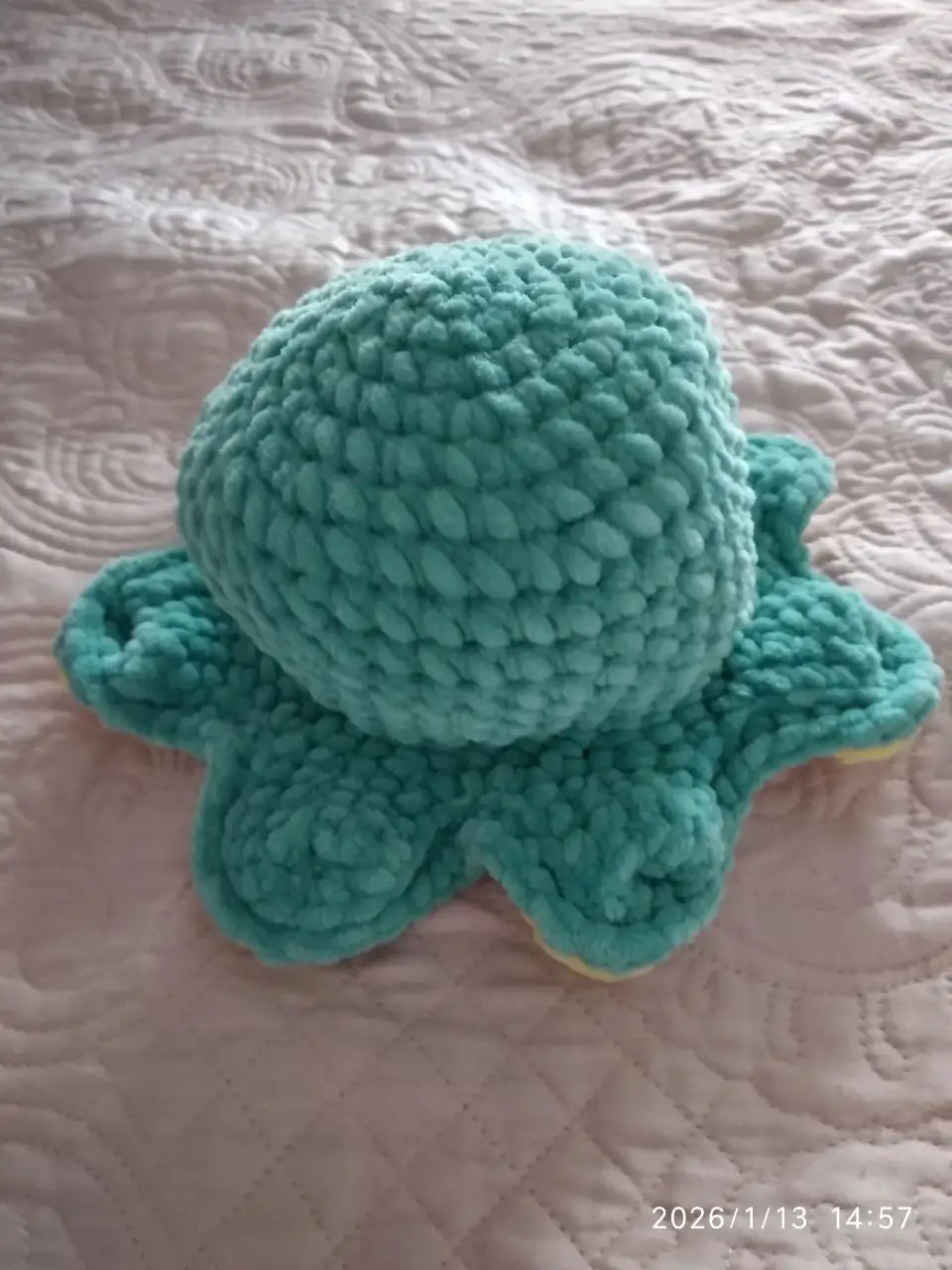 Осьминожки перевёртыши из велюровой пряжи - Рукоделие (Хобби и отдых) в Люберцы