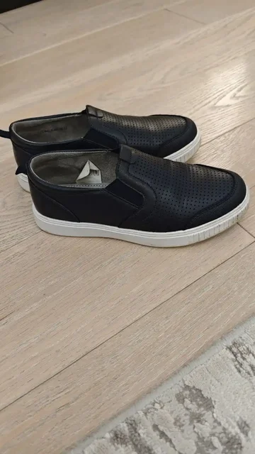 Детская обувь 33 размер, кеды на липучках - Ковры в Люберцы