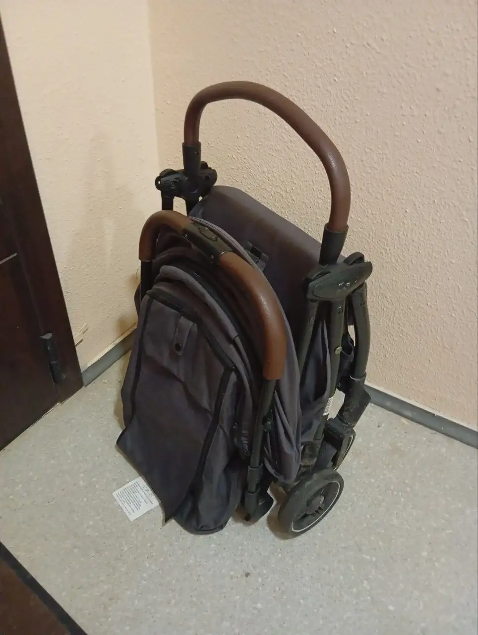 Продажа прогулочной коляски - Прогулочные коляски (Товары для детей) в Люберцы