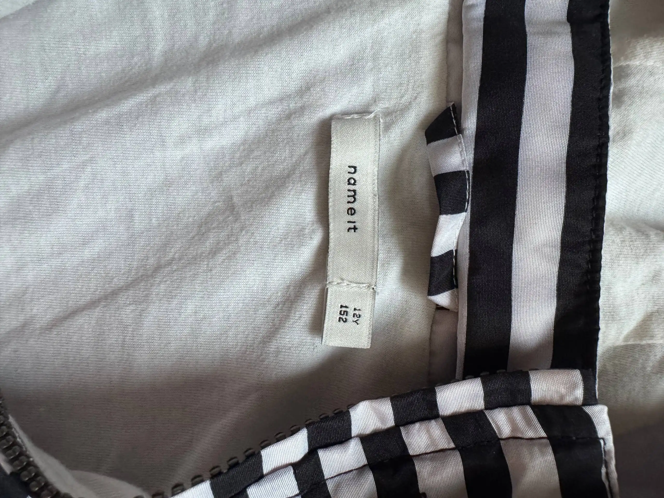 Детская приталенная ветровка для девочки 10-11 лет - Детская одежда (Одежда) в Некрасовка