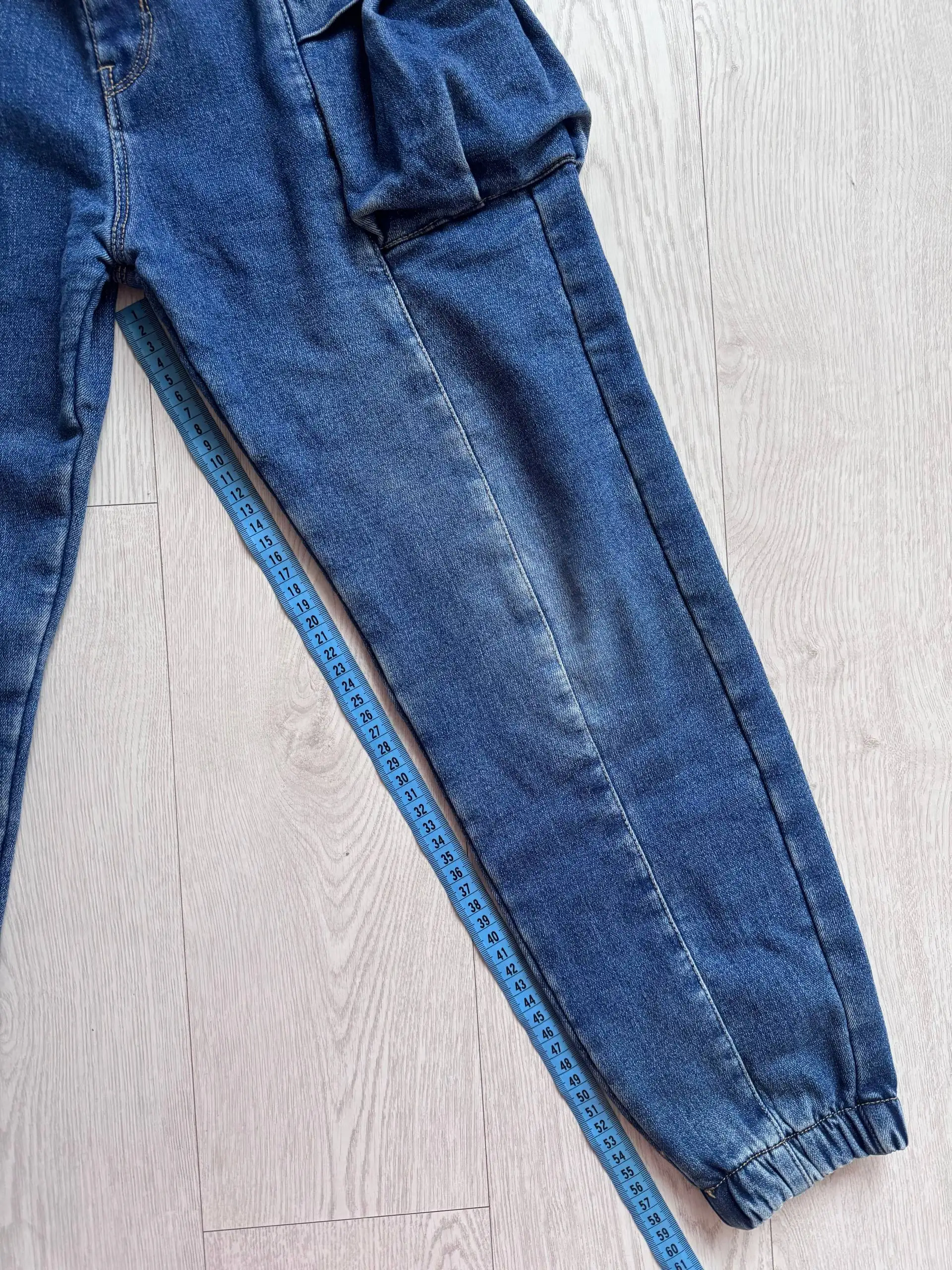 Джинсы с начесом для девочки 10-12 лет - Джинсы (Одежда) в Люберцы