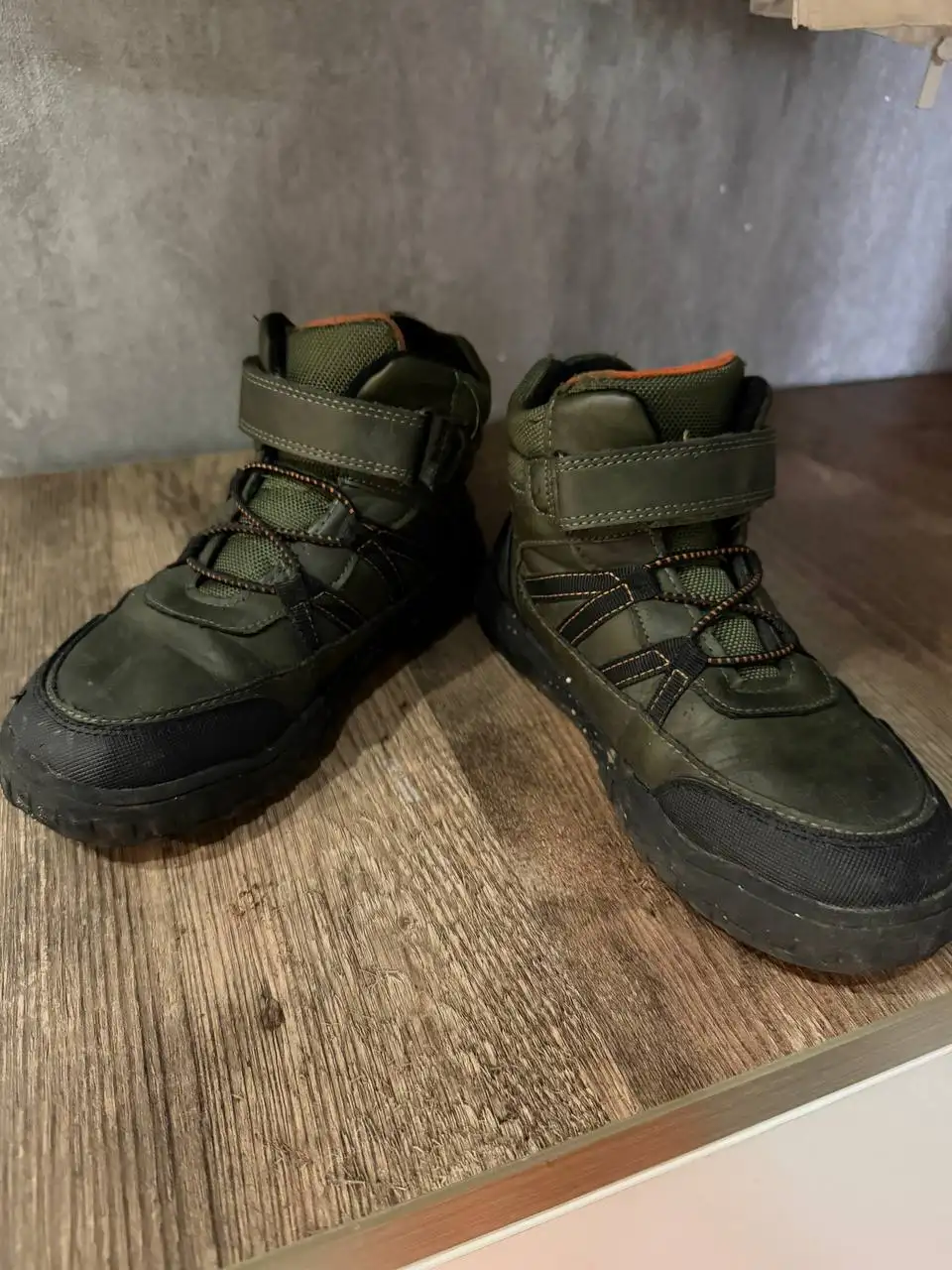 Демисезонные ботинки для мальчика 33 размер - Детская обувь (Одежда) в Некрасовка
