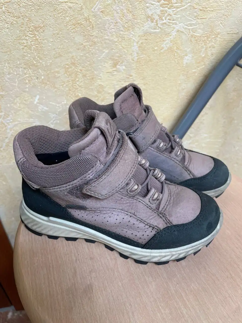 Демисезонные б/у ботинки на девочку 28 размера - Обувь (Одежда) в Люберцы