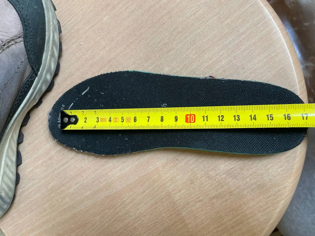 Демисезонные б/у ботинки на девочку 28 размера - Обувь (Одежда) в Люберцы