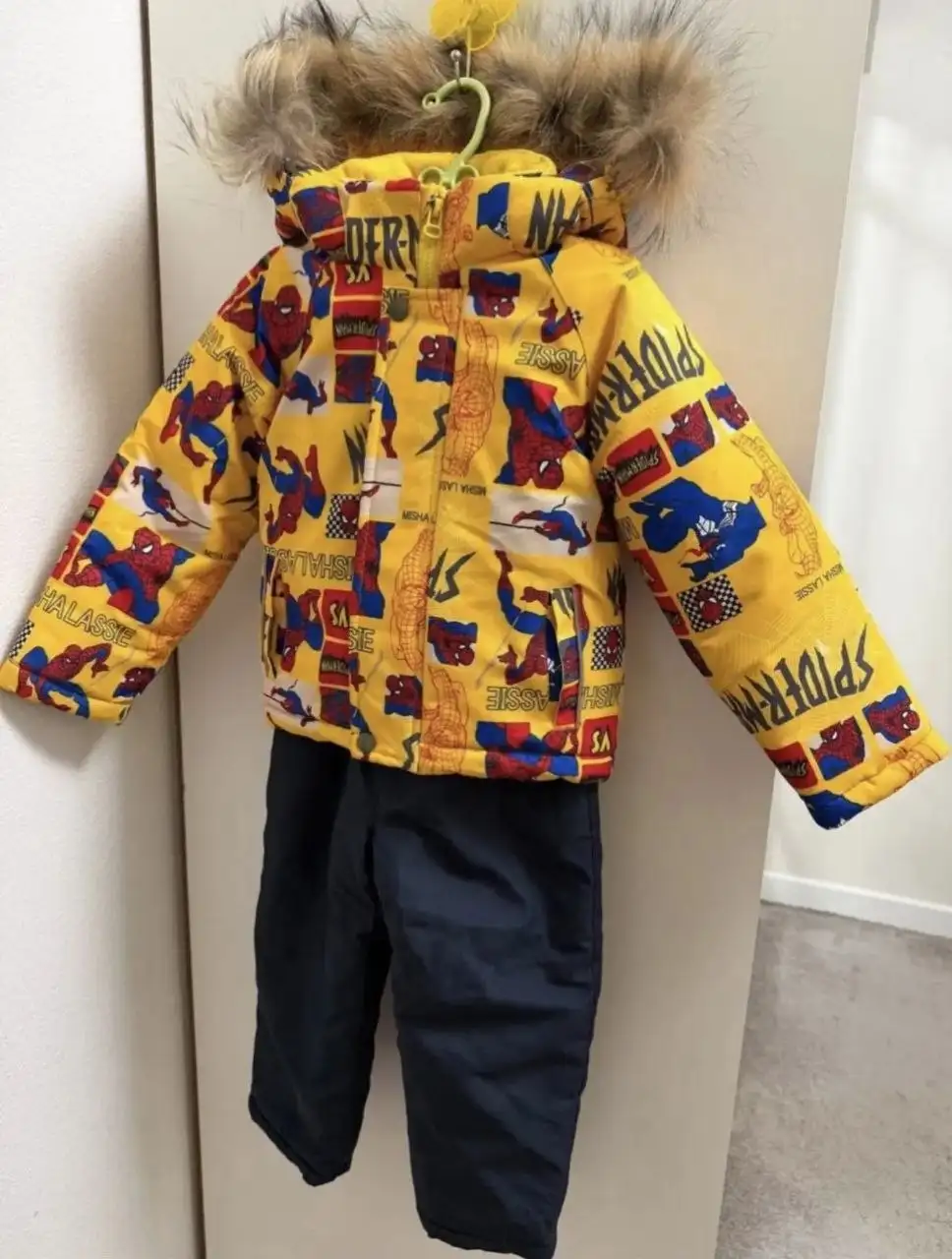 Новый зимний костюм - Зимняя одежда (Одежда) в Люберцы