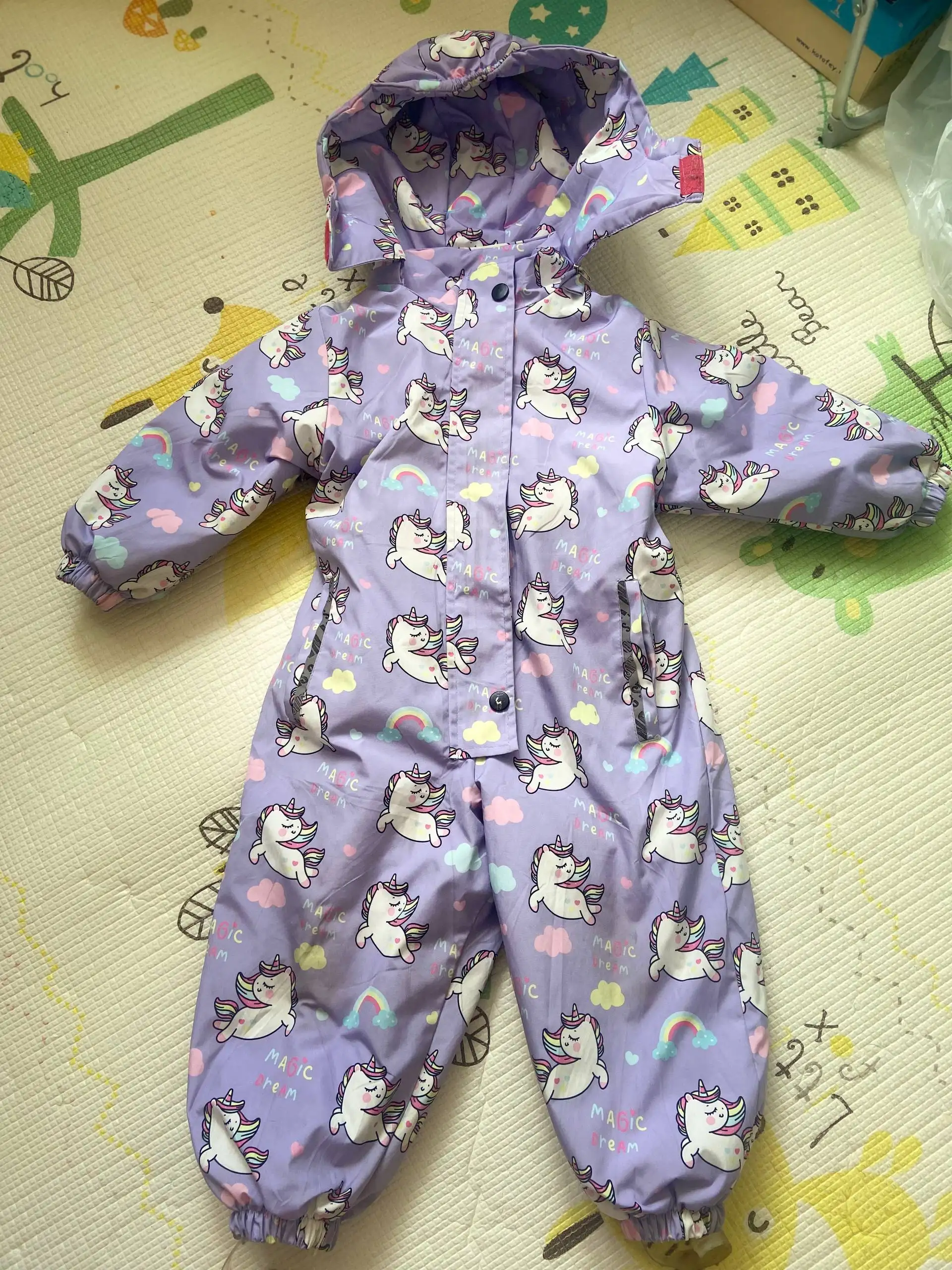 Детская одежда и обувь: комбинезон и кеды - Одежда и обувь (Товары для детей) в Некрасовка, Люберцы