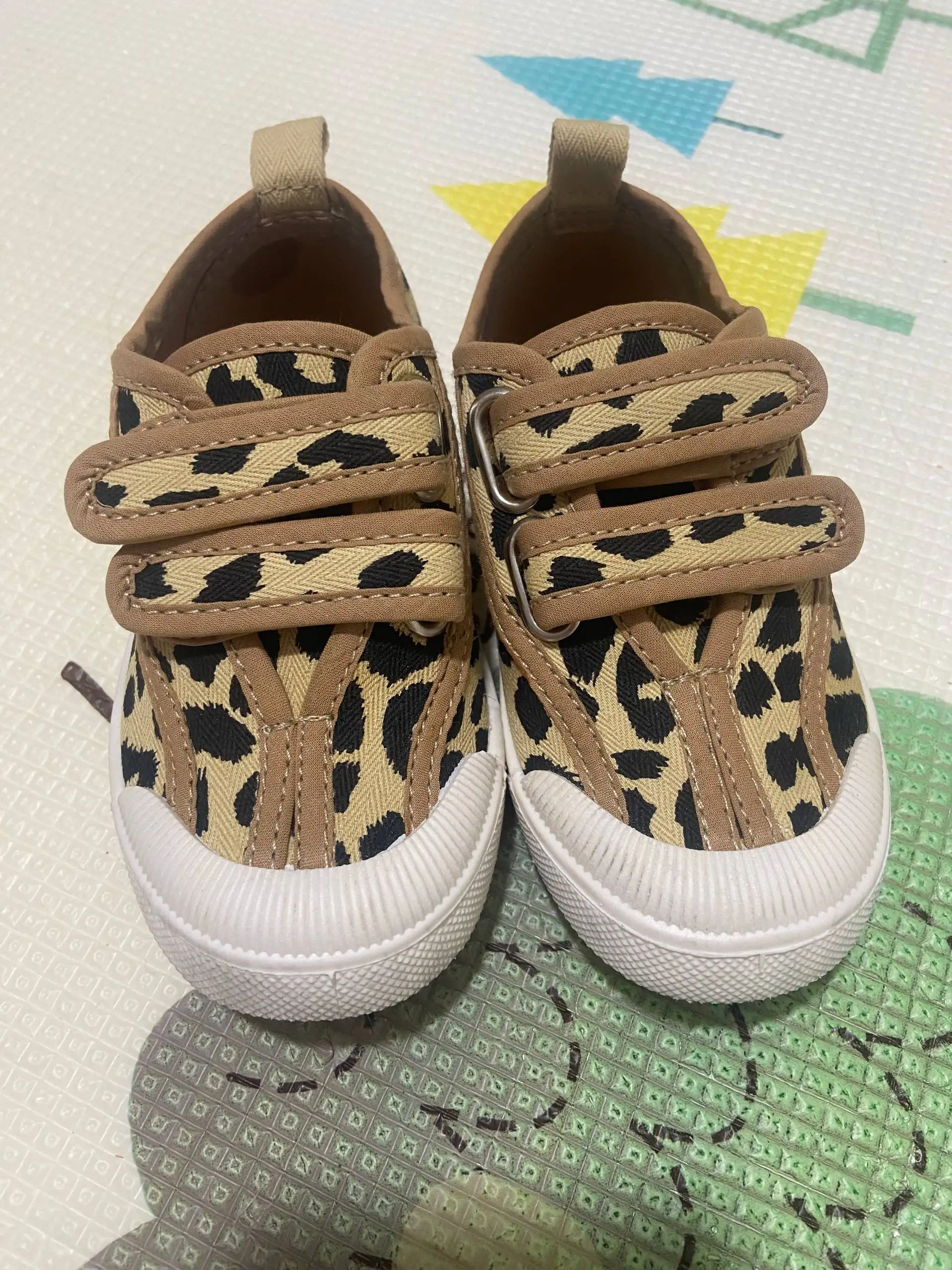 Детская одежда и обувь: комбинезон и кеды - Одежда и обувь (Товары для детей) в Некрасовка, Люберцы