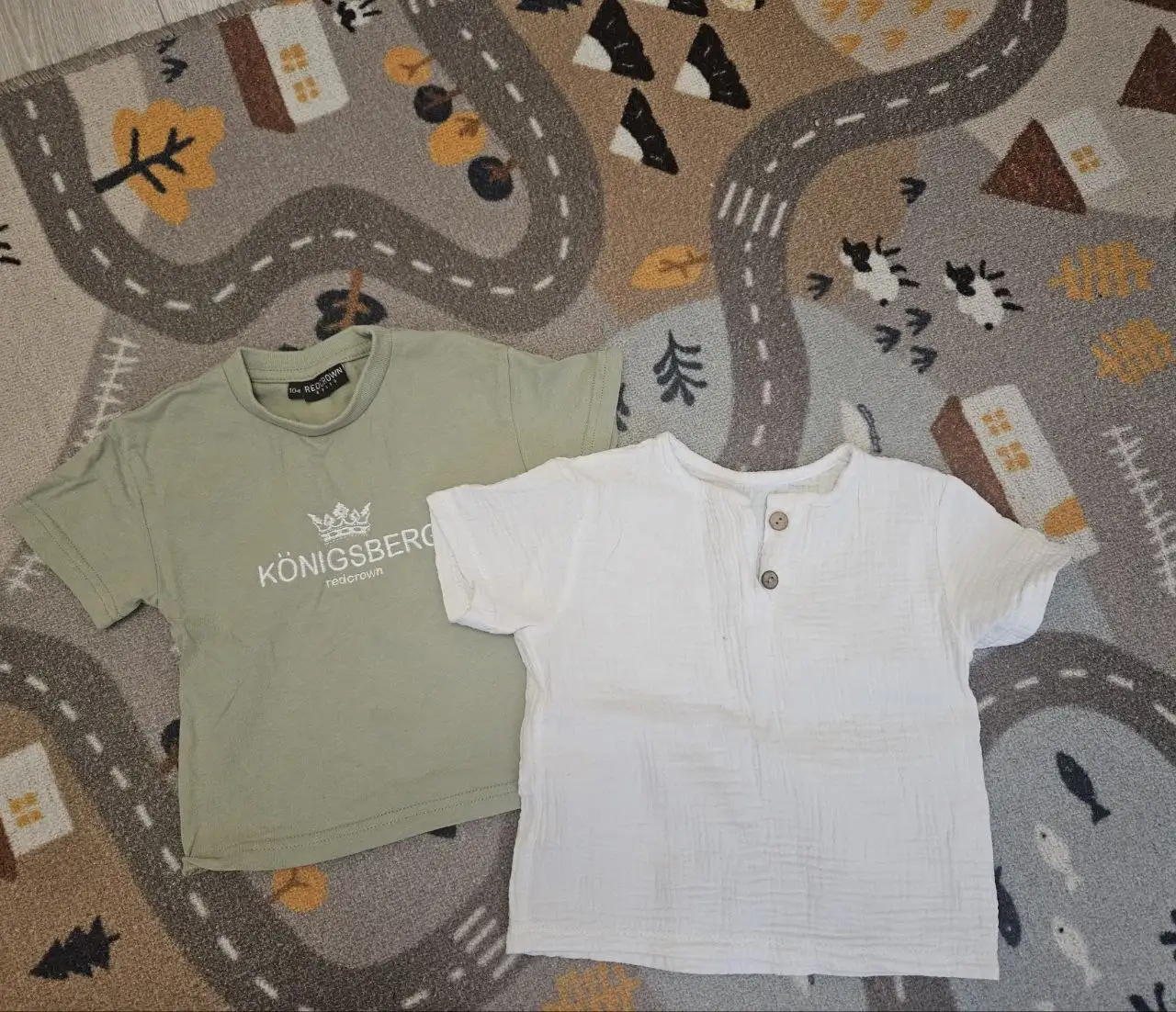 Две футболки муслиновая и плотная - Детская одежда (Одежда) в Люберцы