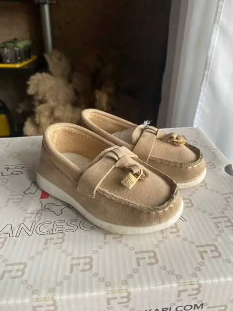 Детская обувь: ботинки, сапожки, босоножки, мокасины - Развивающие игрушки в Некрасовка