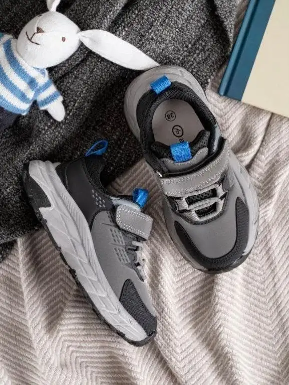 Продам новые кроссовки 33 размер - Обувь (Одежда) в Люберцы