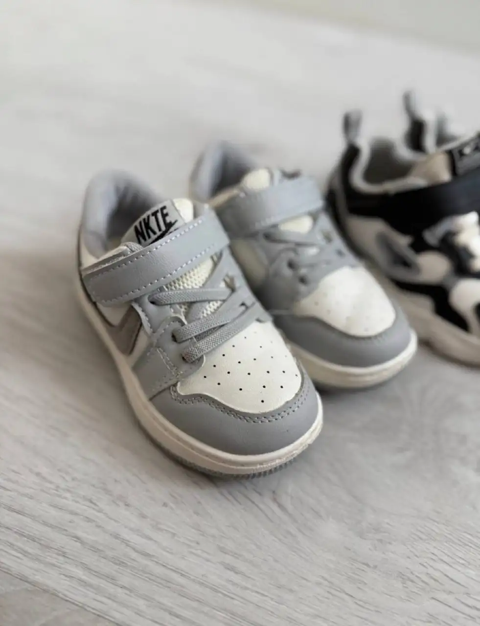 Кроссовки в отличном состоянии - Кроссовки (Одежда) в Люберцы