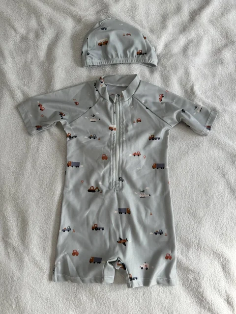 Новый купальный костюм - Кроссовки в Люберцы