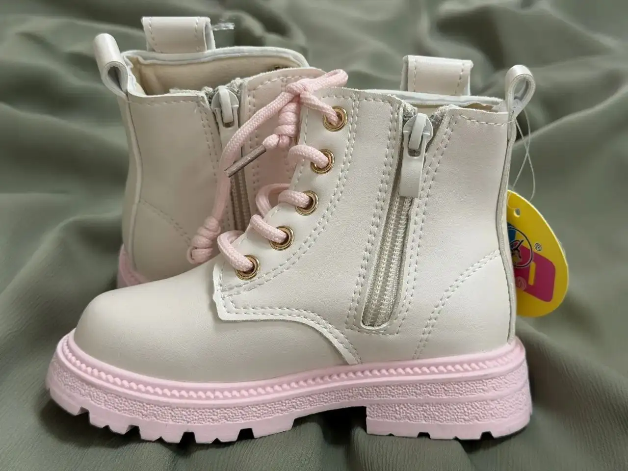 Новые ботинки детские размер 24 - Обувь (Товары для детей) в Люберцы