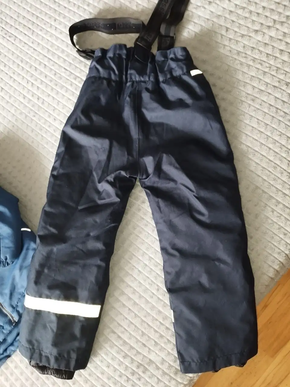 Детская одежда: куртка и брюки - Детская одежда (Одежда) в Некрасовка