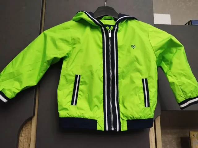 Ветровка для мальчика H&M 98/104 - Детская в Некрасовка