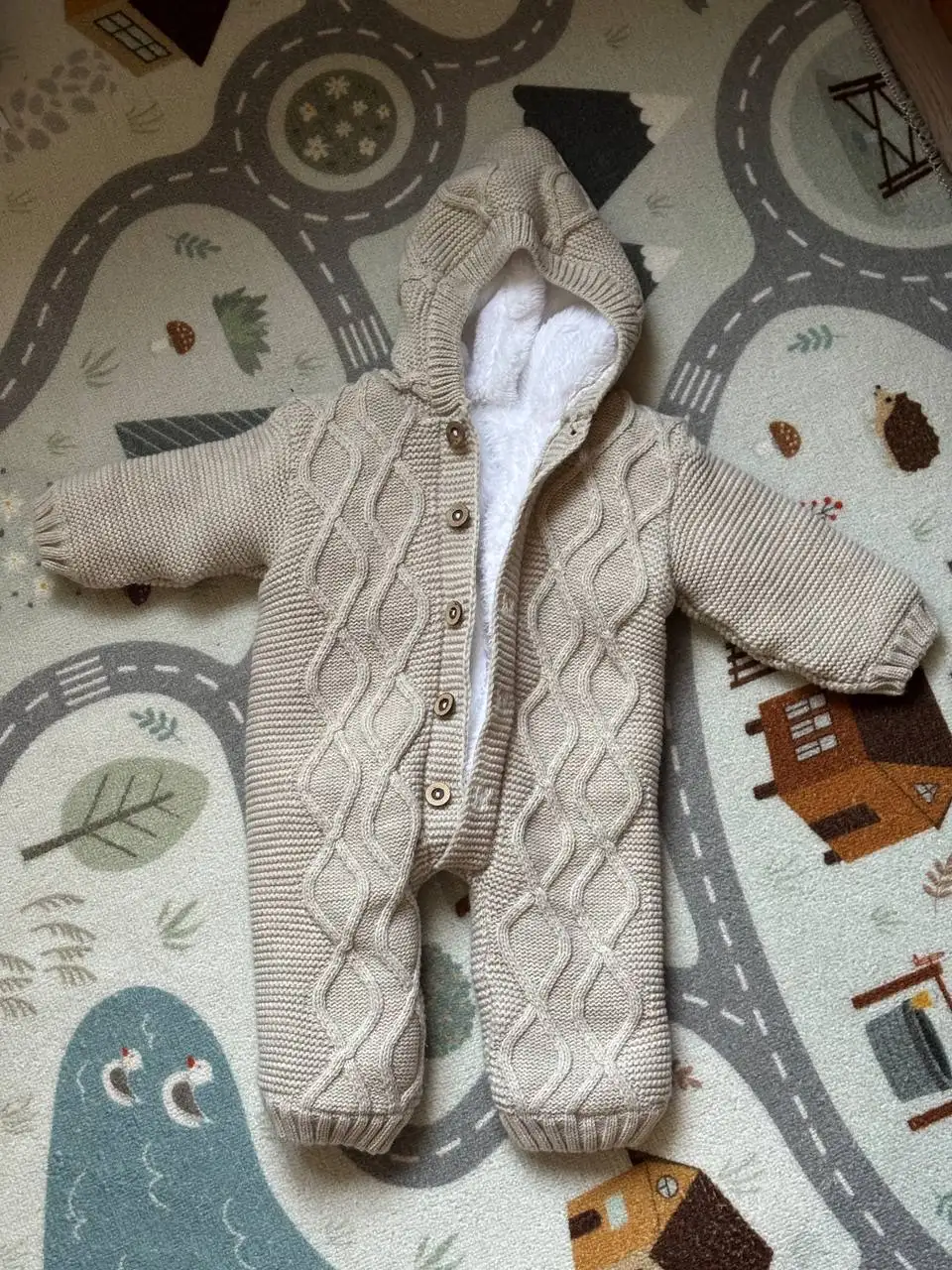 Продажа детской одежды: комбинезоны и крестильный набор - Одежда для детей (Товары для детей) в Некрасовка