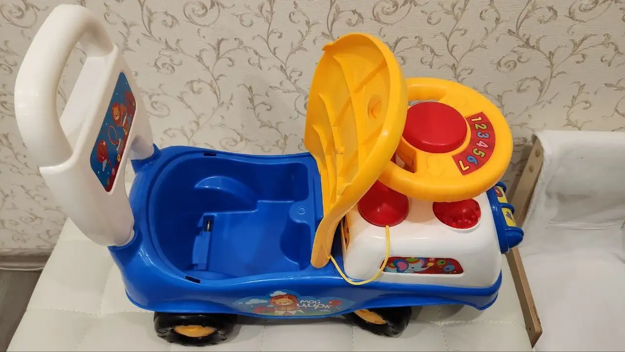 Машина-каталка детская - Каталки (Товары для детей) в Люберцы