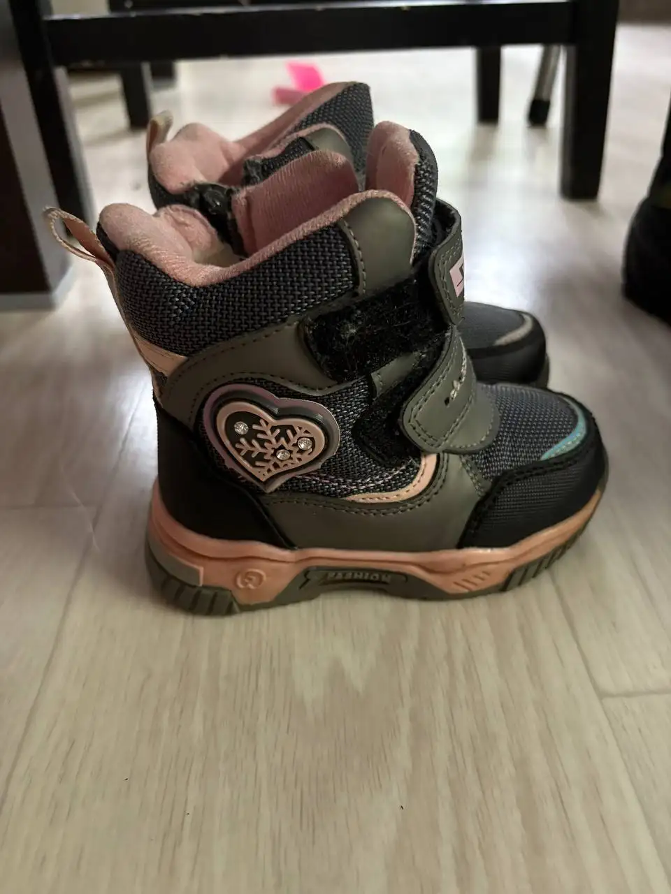 Детская обувь в Некрасовке - Детская обувь (Барахолка) в Москва