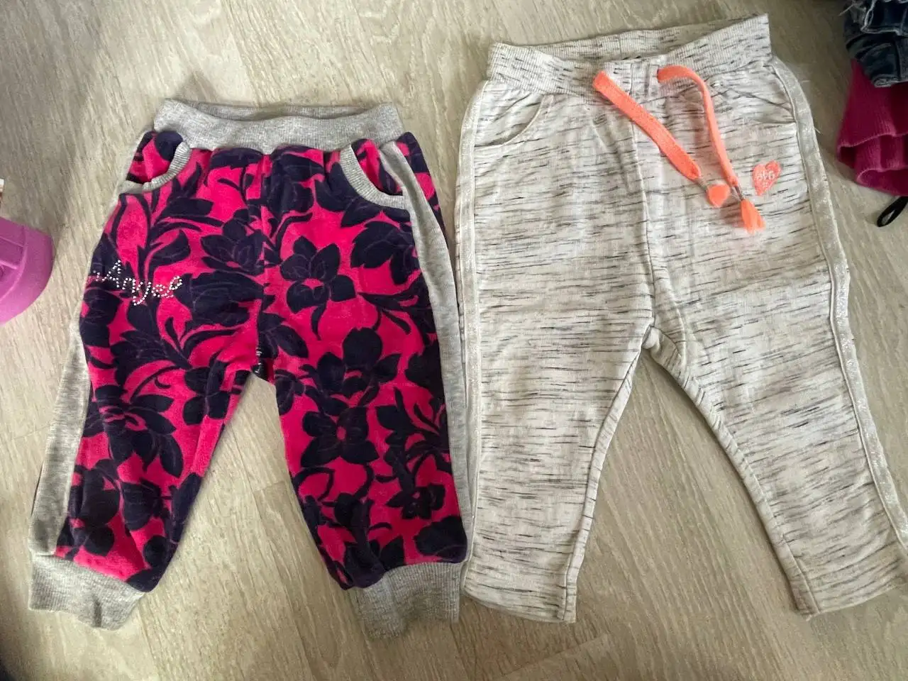 Продажа детской одежды и сладостей - Одежда (Товары для детей) в Некрасовка