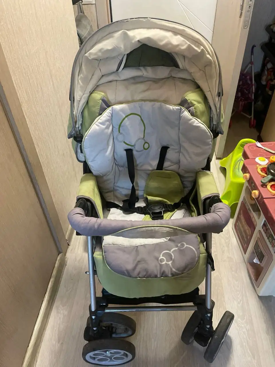 Прогулочная коляска - Коляски (Товары для детей) в Некрасовка