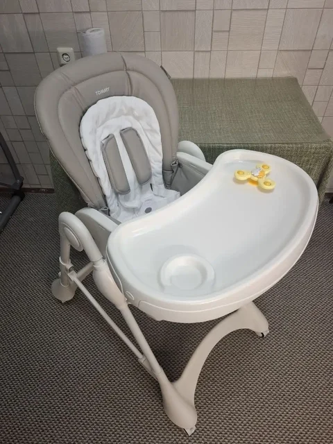 Стульчик для кормления Tommy new life - Развивающие коврики в Люберцы