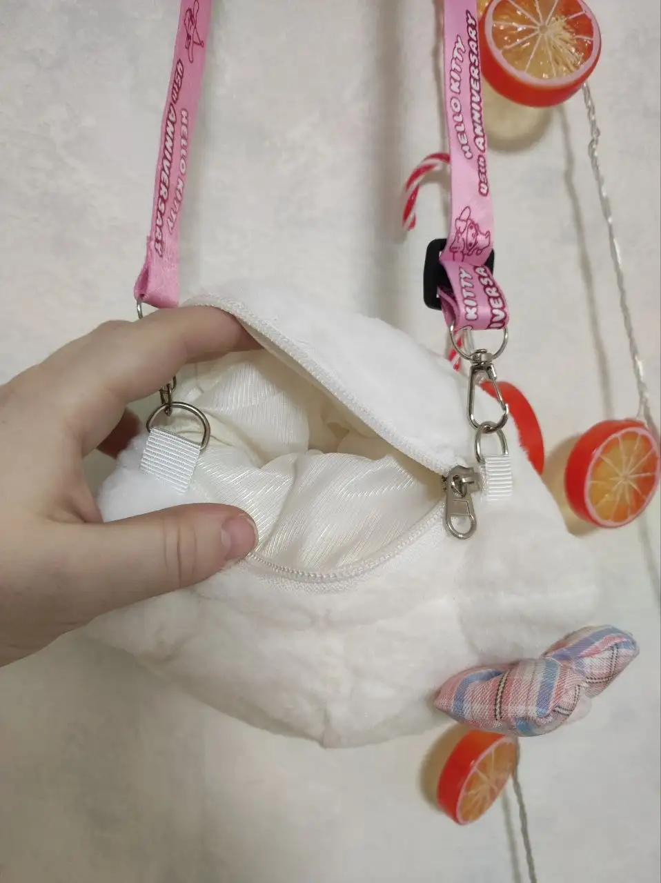 Новая плюшевая сумка Hello Kitty - Сумки и рюкзаки (Товары для детей) в Некрасовка