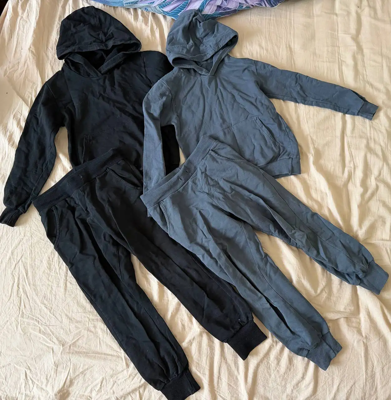 Детские костюмы размер 110/116 - Товары для детей в Некрасовка